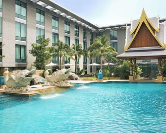 حيات ريجينسي بانكوك سوفارنابومي إيربورت - بانكوك - حوض السباحة