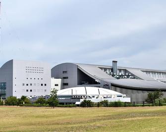 Toyoko Inn Saitama Toda koen eki Nishi guchi - Toda - Building