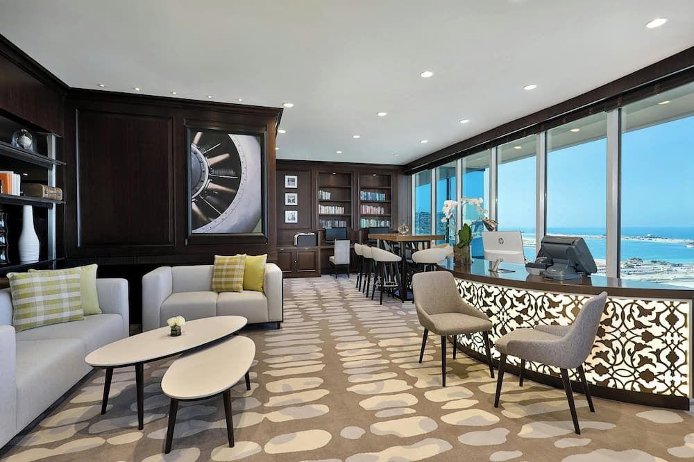 منتجع ومنتزه الألعاب المائية لو مريديان شاطئ الميناء السياحي - دبي - ردهة