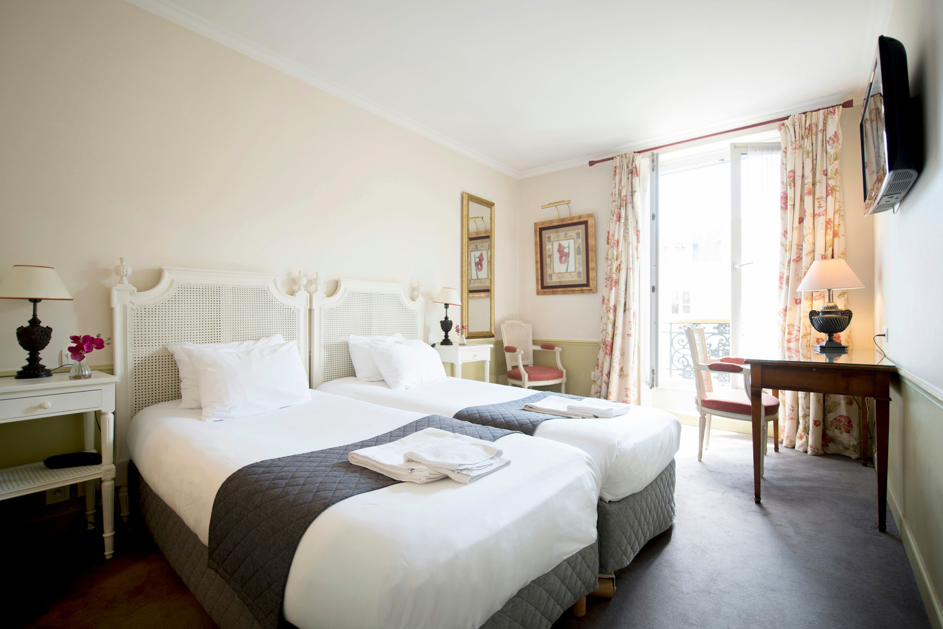 Hotel France Louvre - París - Habitación