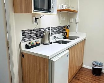 A1 Kaikoura Motels & Holiday Park - Kaikoura - Κουζίνα