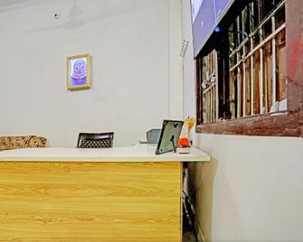 Hotel O Sweet Suite - Etah - Front desk