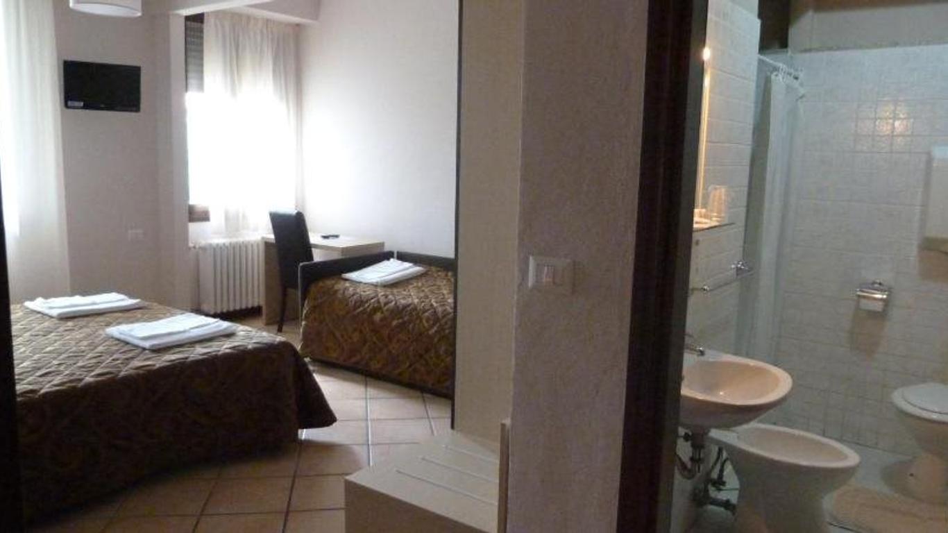 Hotel Eden