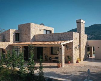 Villa Stratos Corfu -private pool and hot tub - Korfu - Bygning