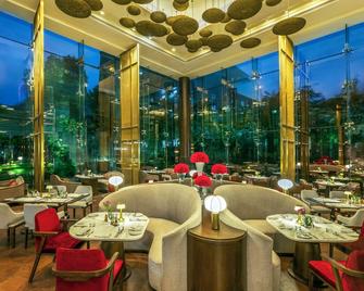 ذه ليلا بالاس نيودلهي - نيو دلهي - مطعم