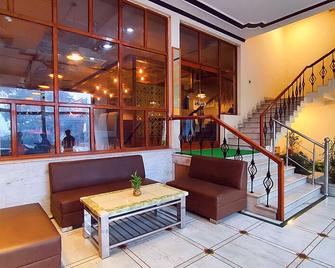 Hotel Mahesh by ShriGo Hotels - Morādābād - Lobby