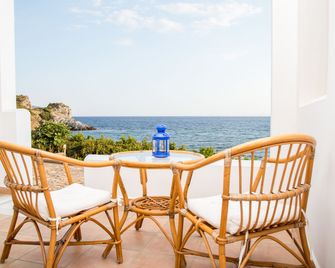 Elea Mare - Monemvasia