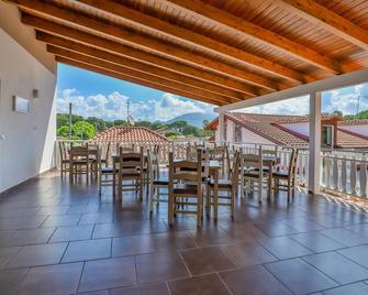 Il Pineto Paestum Food & Rooms - Paestum - Balcone