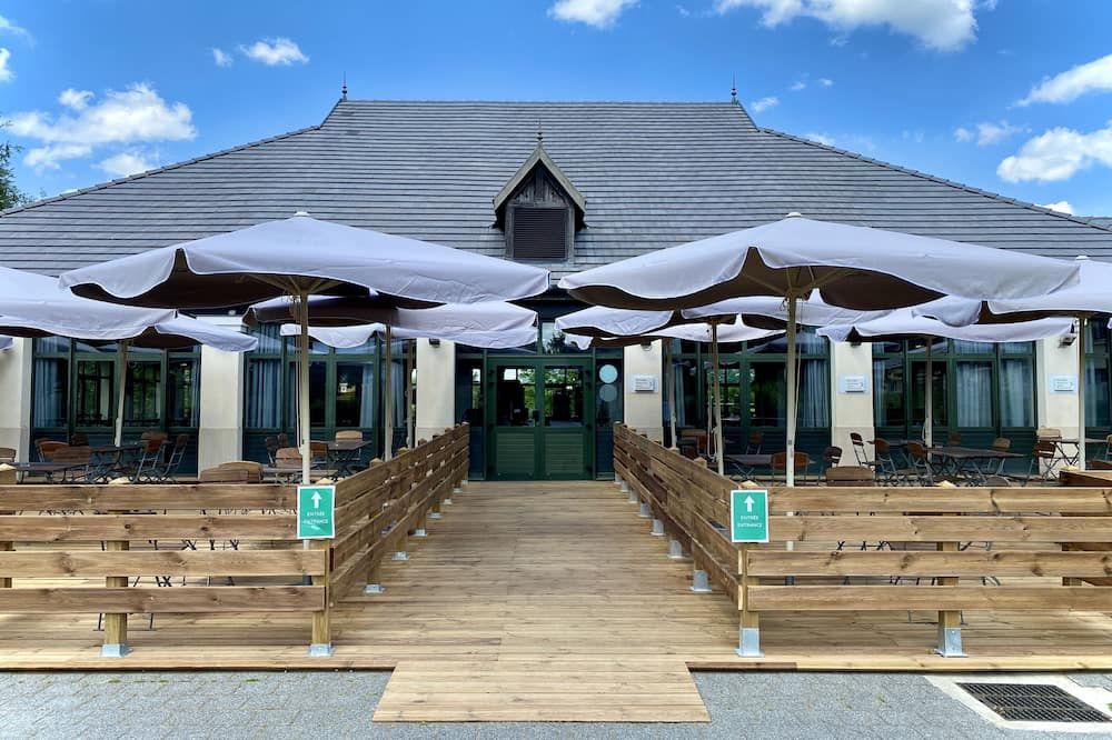 Campanile Val de France