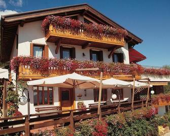 Giorgio e Flora Ristorante e Locanda - Arsiero - Edificio