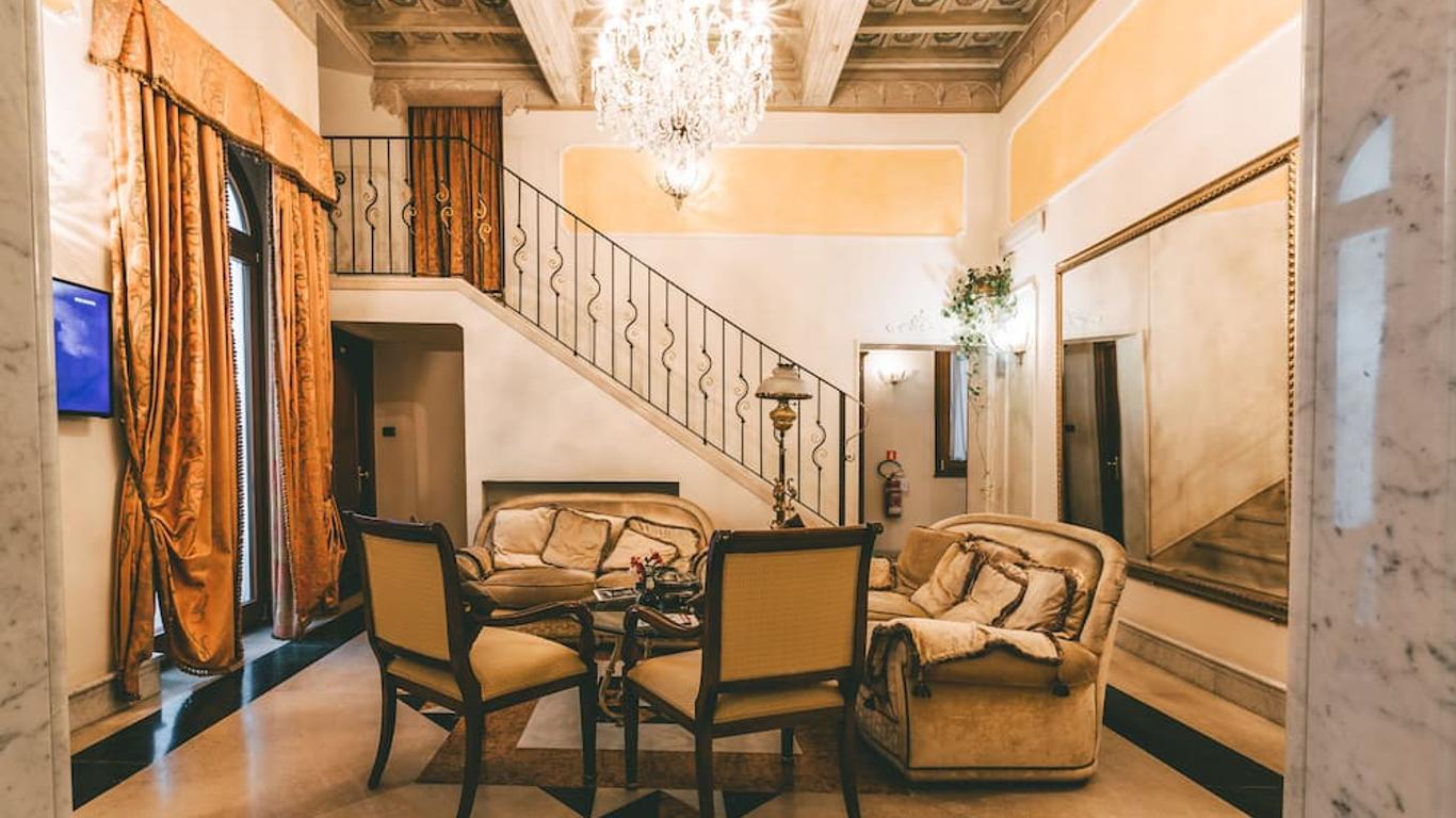 Domus Florentiae Hotel