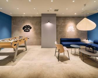 Hotel Plus Hostel Tokyo Asakusa 1 - Tokyo - Salon