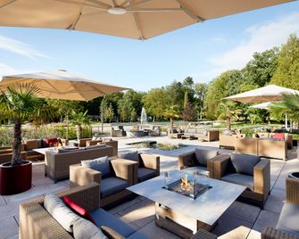 Best Western Premier Park Hotel & Spa - Bad Lippspringe - Innenhof