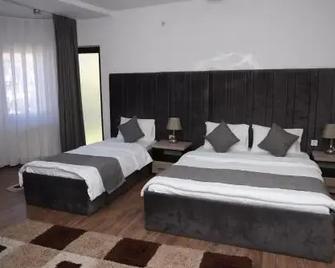 Hotel Cleon - Prizren - Habitación