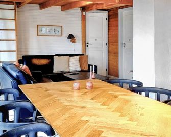 Awesome Home in Ringkoebing With Sauna - Søndervig - Dining room