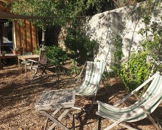 Chalet Paz Y Flor - Havre de Paix vue mer - Marseille - Patio