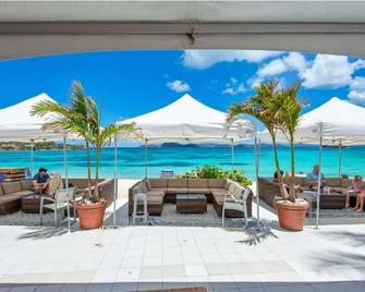 Ocean View Sapphire Condo-Balcony & King Bed - Saint Thomas Island