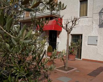 Hotel Marchesini - Греццана - Патіо