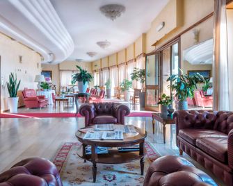 Astura Palace Hotel - Nettuno - Lobby