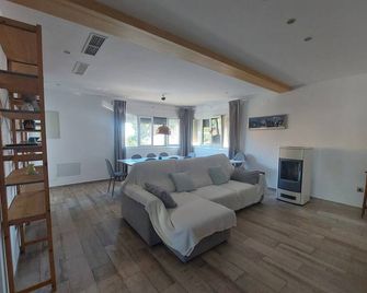 Vistas 5min Playa. Piscina Privada+bbq. Wifi 800mb Smarttv. Aacc Centralizado - Calpe - Salon