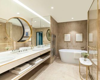 Maison Albar Hotels L'Imperator - Nîmes - Bagno