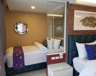 Bluetel Re'sidence Bangkok Impact - 1 Time Drop-Off Service To Impact - Pak Kret - Bedroom
