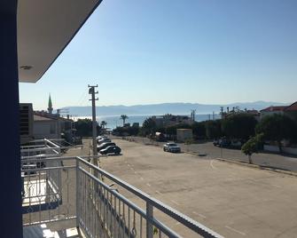 Kaan otel - Cesme - Balcon