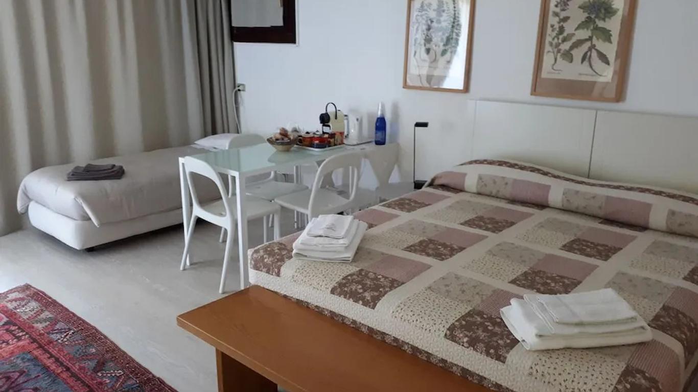 Bed & Breakfast San Lazzaro Room