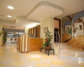 Hotel Lido - Vasto - Lobby