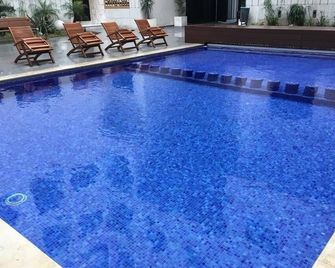 Appartement Les Pieds Dans L'eau Welcome Stay - Mohammedia - Pool