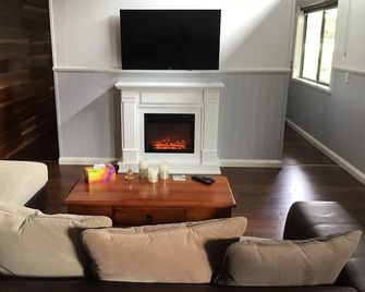 Mudgee Apartments on Horatio - Mudgee - Living room