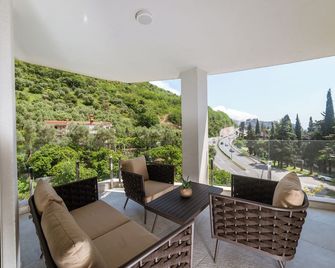 Hotel Imperial Conference & Spa - Budva - Balkón