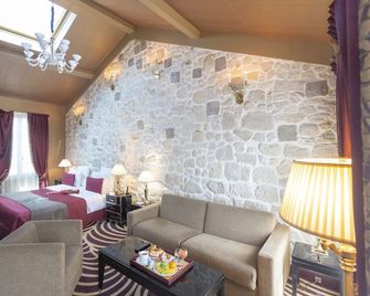 Hôtel du Beaumont - París - Habitación