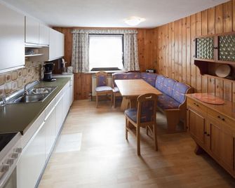 Zeiler Peter und Luisie - Waging am See - Küche