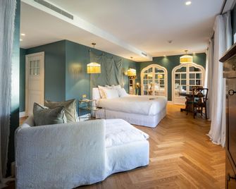 Château de Théoule - Théoule-sur-Mer - Bedroom