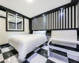 제천 레인 - 제천 - 침실