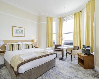 Majestic Hotel Eastbourne by Belvilla - Eastbourne - Ložnice