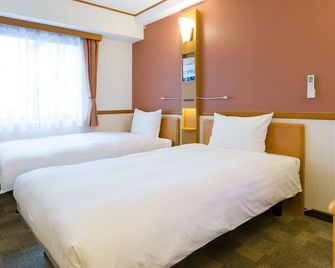 Toyoko Inn Kawasaki Ekimae Shiyakusho-Dori - Kawasaki - Soveværelse