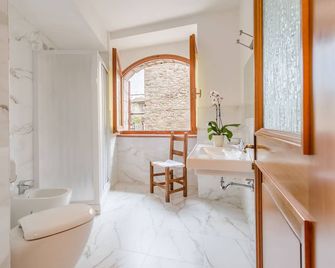 Hotel San Rufino - Assisi - Kamar Mandi