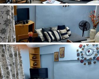 Comfort Haven 2 - Roseau - Salon