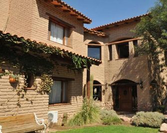 La Casa De La Bodega - Wine Boutique Hotel - Cafayate - Rakennus