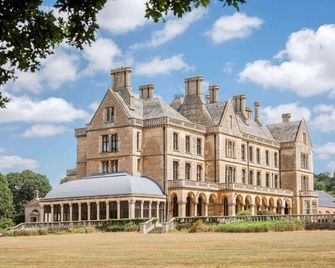 Walton Hall Hotel & Spa by Sunday - Warwick - Edifício