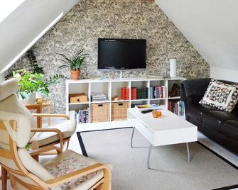 Torsborgs Gard - Simrishamn - Wohnzimmer