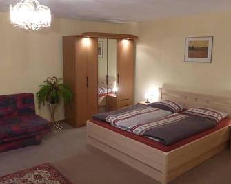 Holiday house Breitungen for 1 - 4 persons with 1 bedroom - Holiday house - Südharz - Schlafzimmer