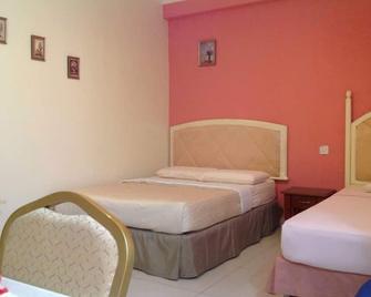 Hotel Morning Glory - Kudat - Habitación