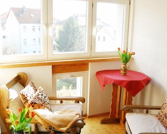 Pension Alter Zausel - Weimar - Sala de estar