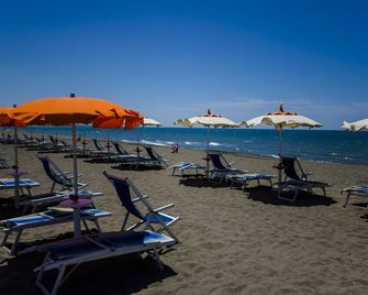 Torre Del Sole - Tarquinia - Ranta