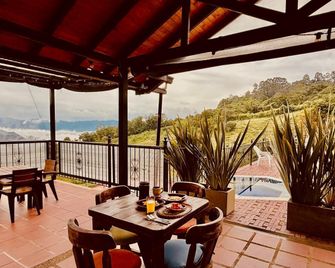 Acaima Café Lodge - Sasaima - Balcony