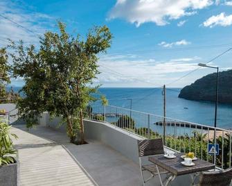 GuestReady - Machico sea view residence - B - Machico - Balkon