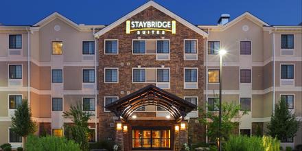 Image of hotel: Staybridge Suites Fayetteville